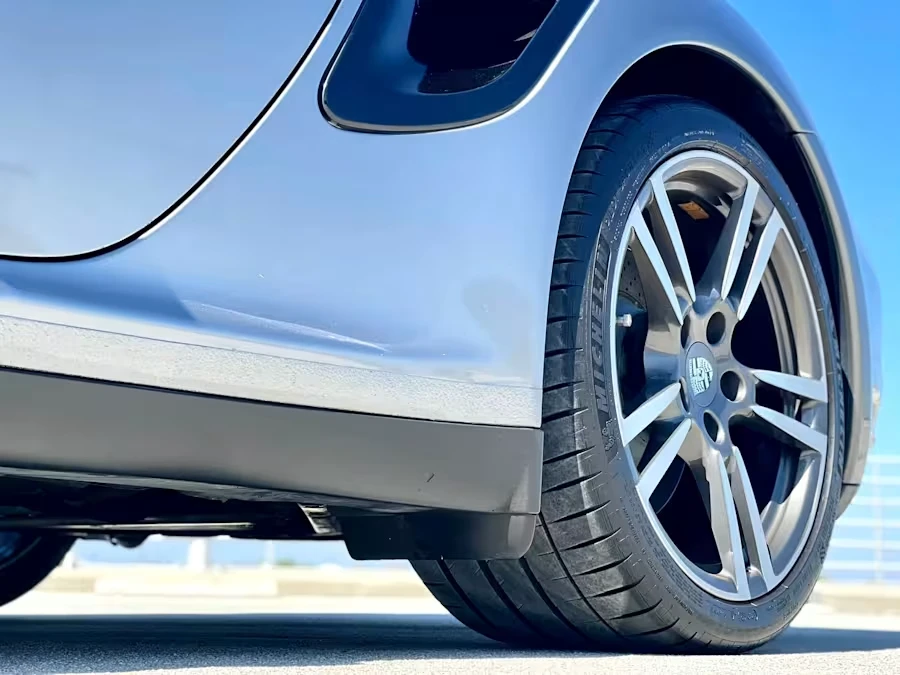 2012 Porsche 997 Turbo - Image 12 of 31