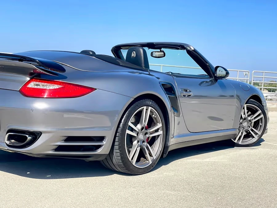 2012 Porsche 997 Turbo - Image 19 of 31