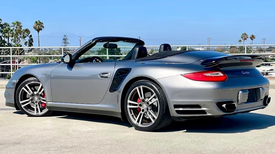 2012 Porsche 997 Turbo - Image 24 of 31