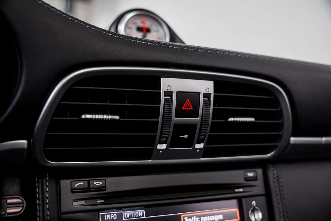 2012 Porsche 997 Turbo - Image 14 of 21