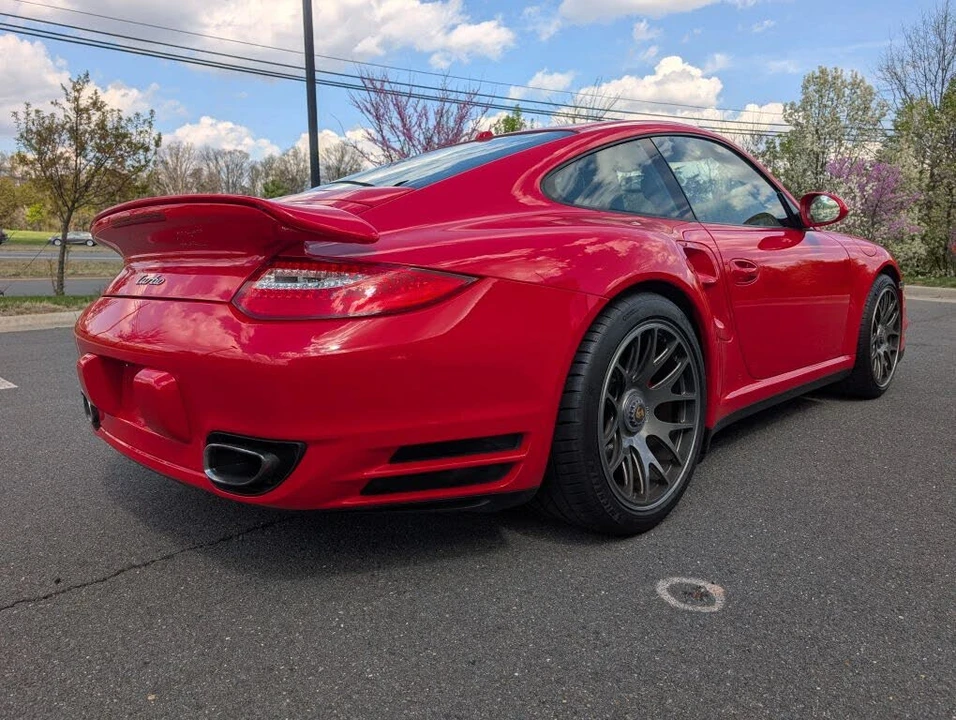 2012 Porsche 997 Turbo - Image 10 of 31