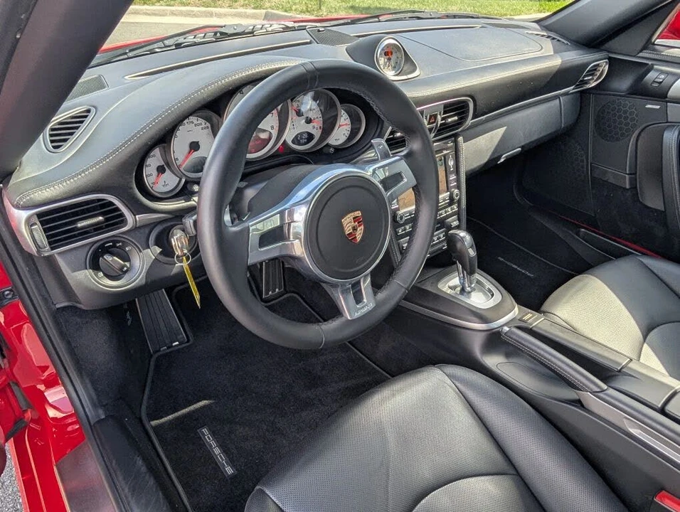 2012 Porsche 997 Turbo - Image 18 of 31