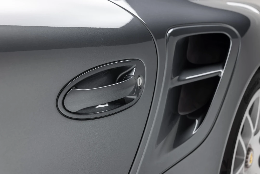 2012 Porsche 997 Turbo - Image 28 of 31