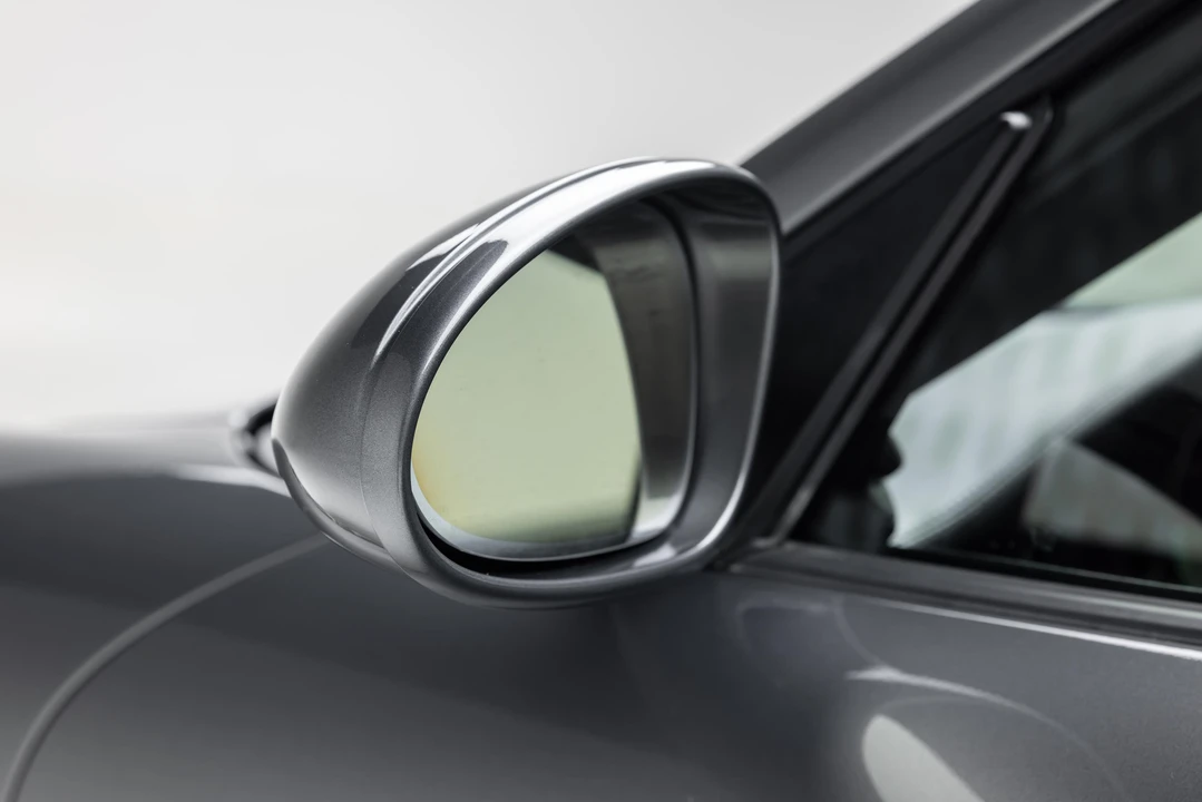 2012 Porsche 997 Turbo - Image 26 of 31