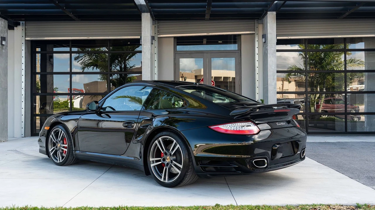 2012 Porsche 997 Turbo - Image 3 of 31