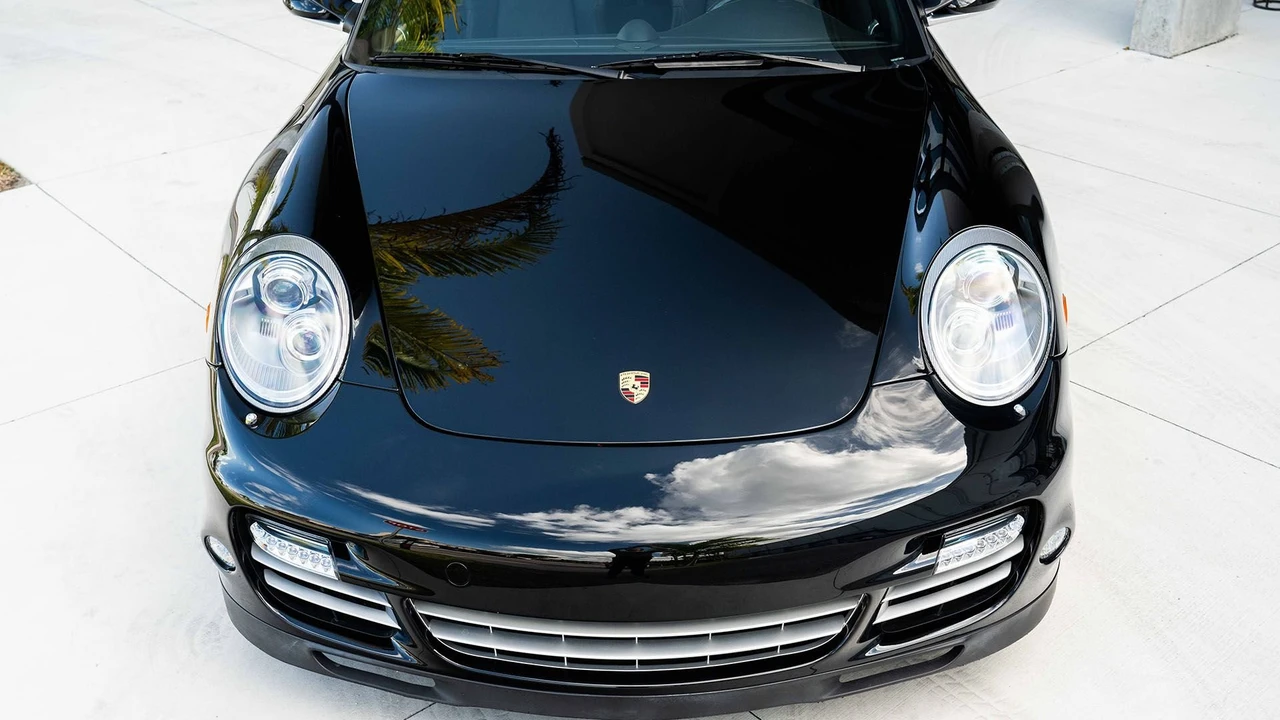 2012 Porsche 997 Turbo - Image 12 of 31
