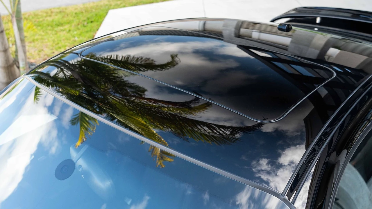 2012 Porsche 997 Turbo - Image 22 of 31