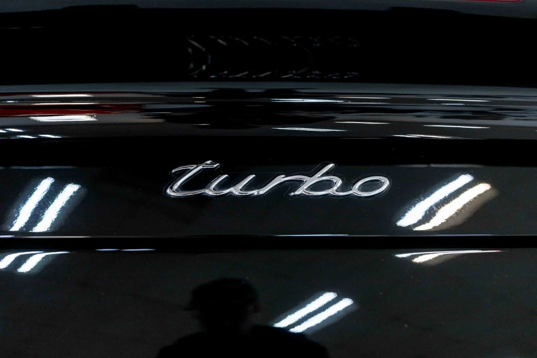 2012 Porsche 997 Turbo - Image 20 of 21