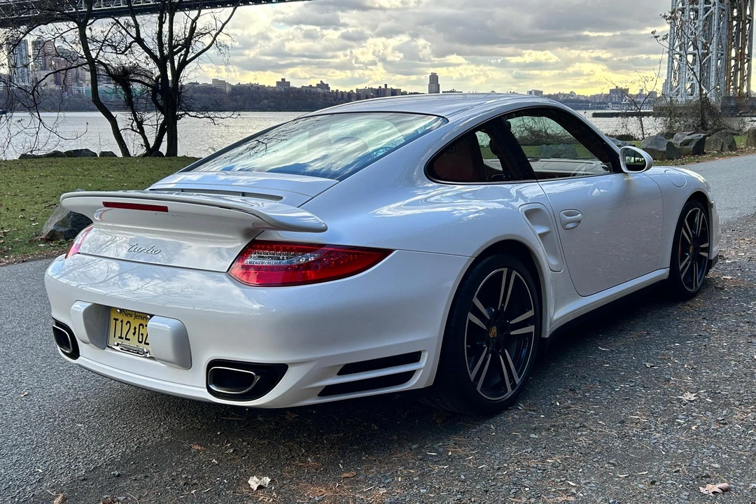 2012 Porsche 997 Turbo - Image 4 of 31