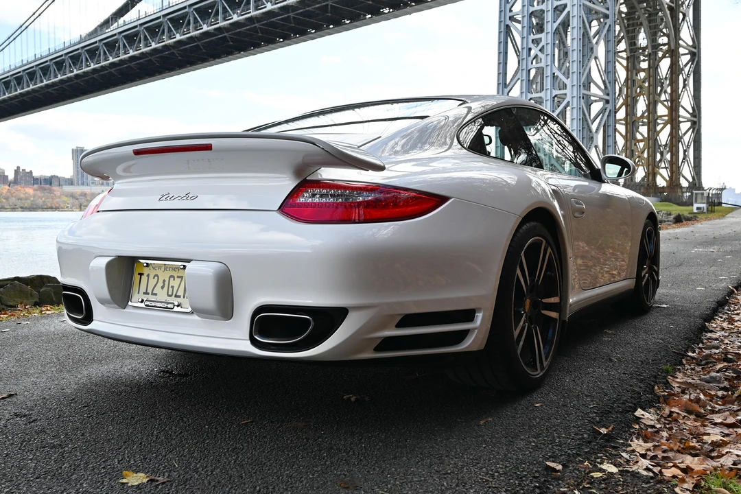 2012 Porsche 997 Turbo - Image 13 of 31