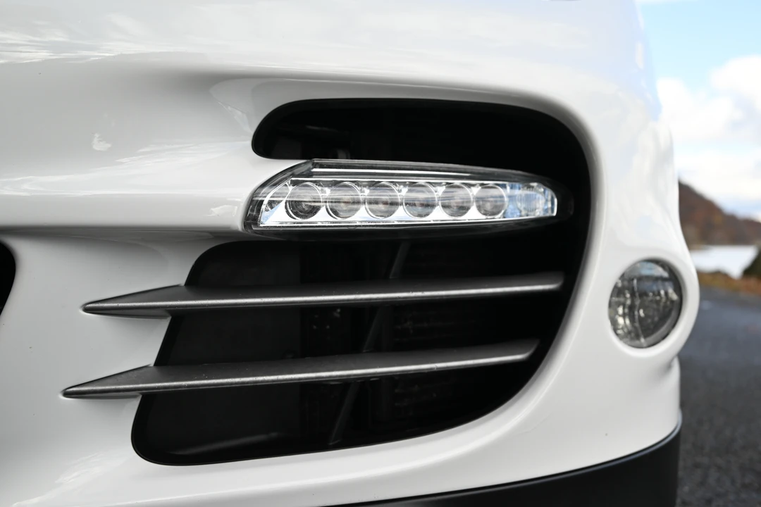 2012 Porsche 997 Turbo - Image 30 of 31