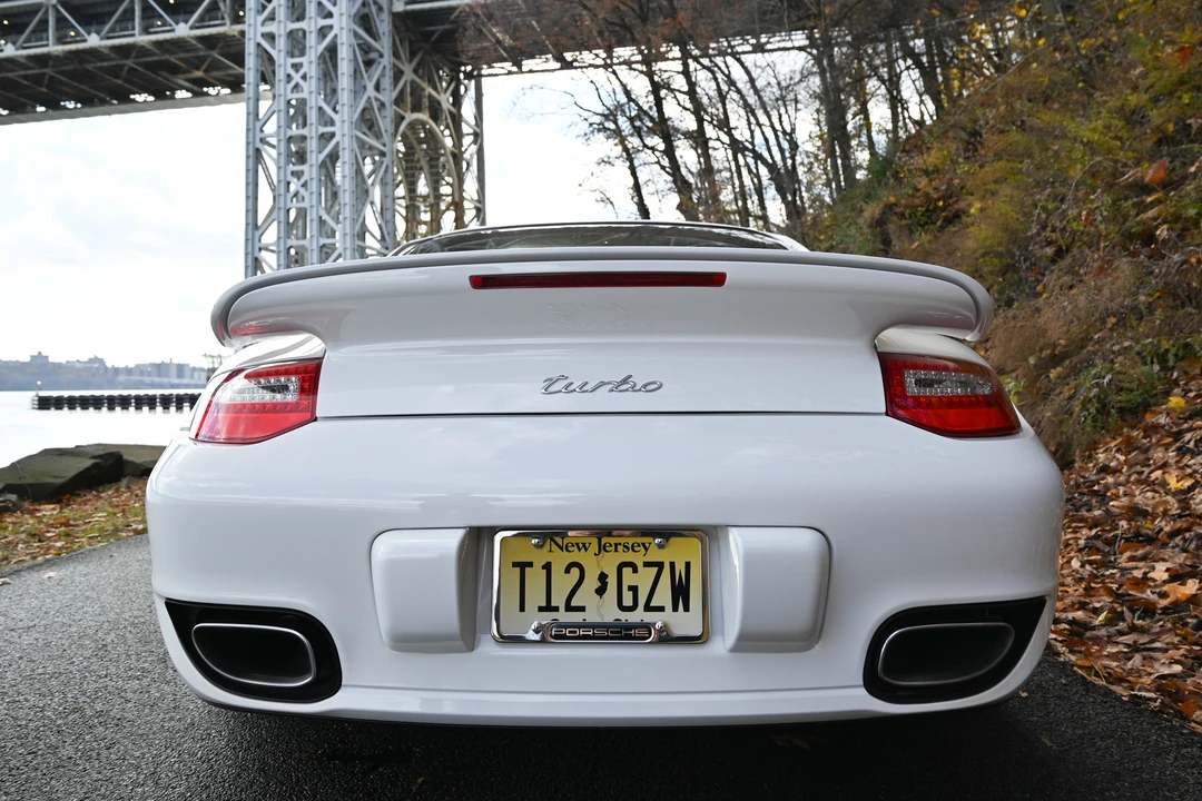 2012 Porsche 997 Turbo - Image 11 of 31