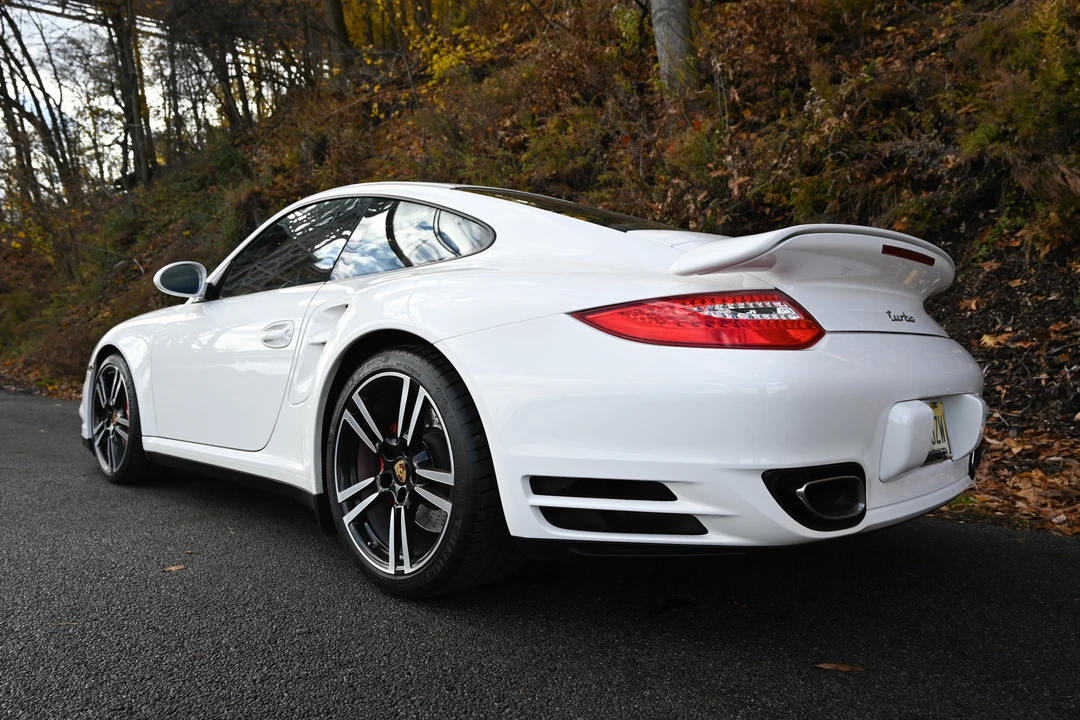 2012 Porsche 997 Turbo - Image 9 of 31