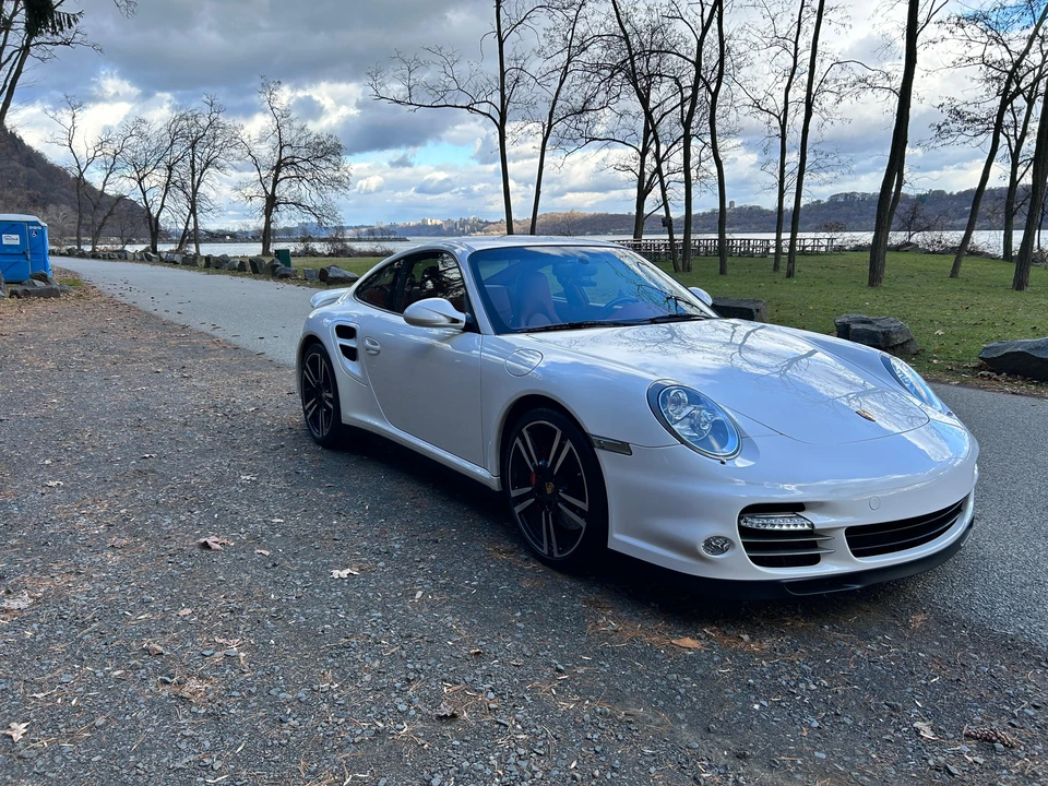 2012 Porsche 997 Turbo - Image 17 of 31