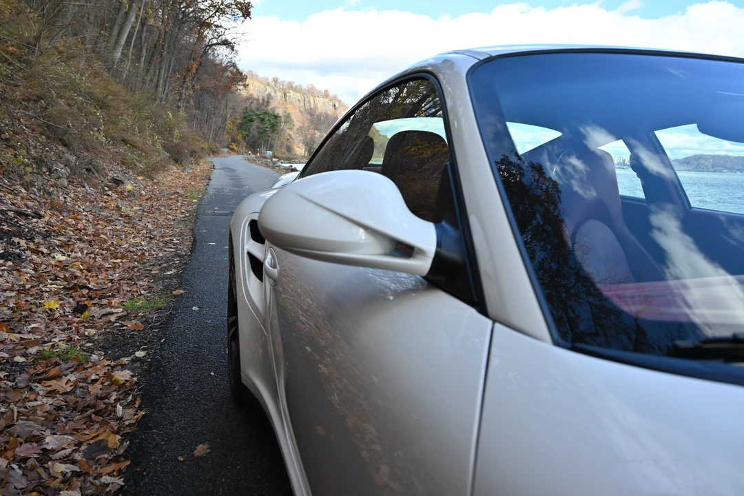 2012 Porsche 997 Turbo - Image 23 of 31