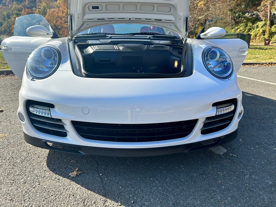 2012 Porsche 997 Turbo - Image 27 of 31