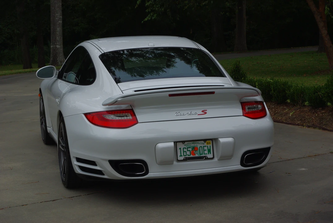 2012 Porsche 997 Turbo S - Image 7 of 11
