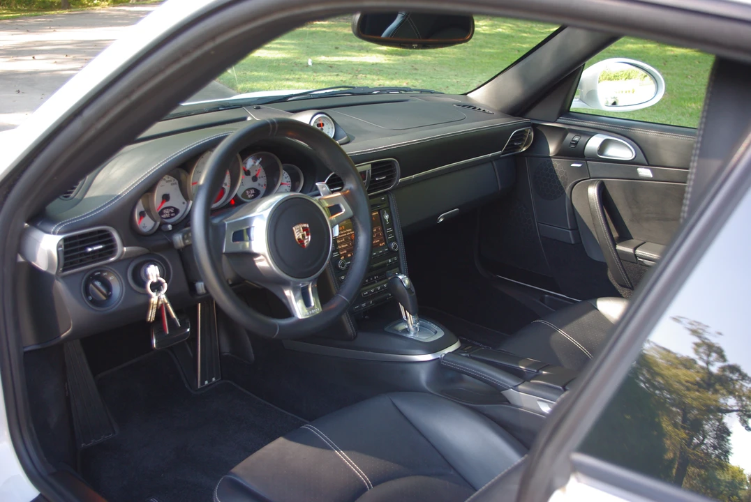 2012 Porsche 997 Turbo S - Image 5 of 11