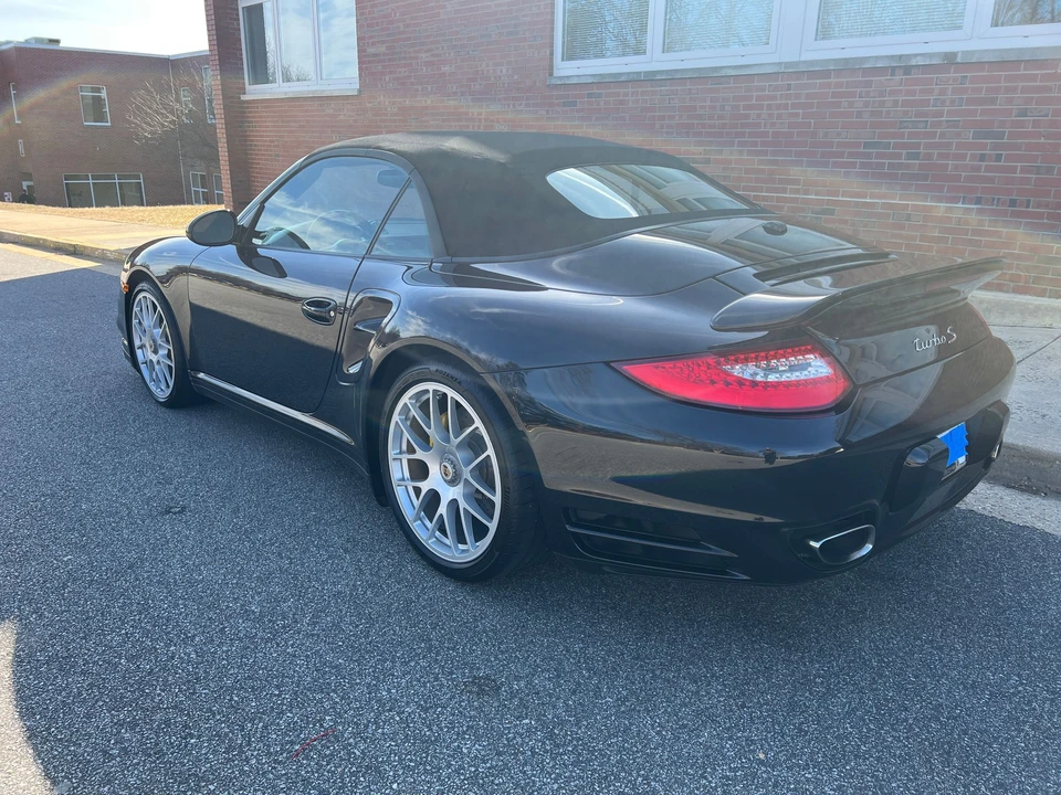 2012 Porsche 997 Turbo S - Image 6 of 24