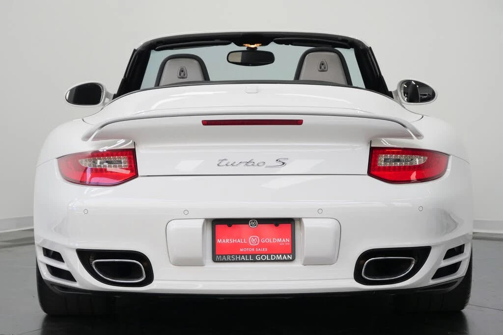 2012 Porsche 997 Turbo S - Image 8 of 31