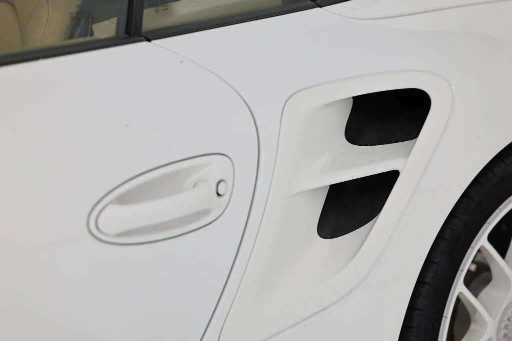 2012 Porsche 997 Turbo S - Image 14 of 31