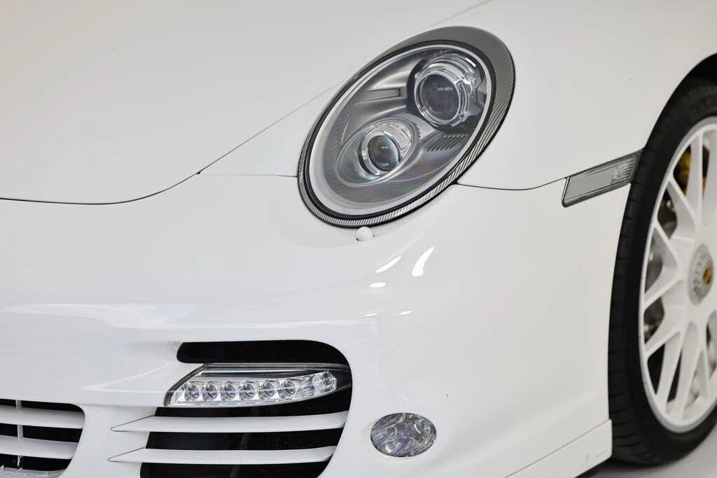2012 Porsche 997 Turbo S - Image 11 of 31