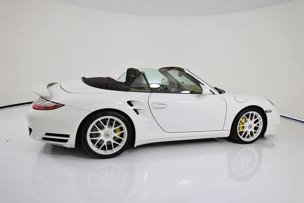 2012 Porsche 997 Turbo S - Image 8 of 31