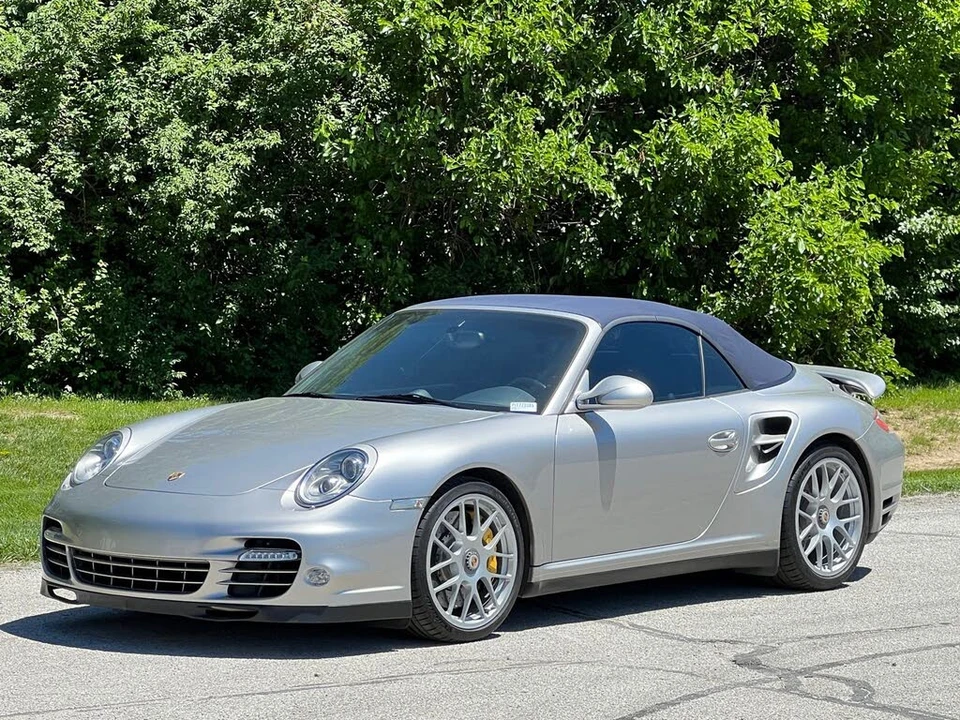 2012 Porsche 997 Turbo S - Image 12 of 31