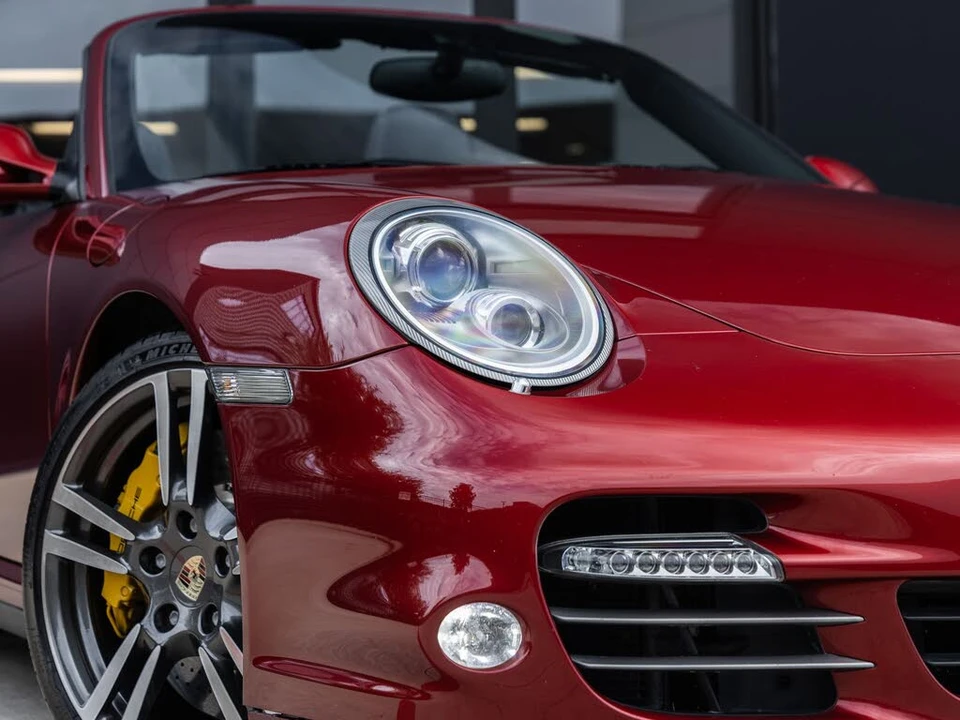 2012 Porsche 997 Turbo S - Image 22 of 31