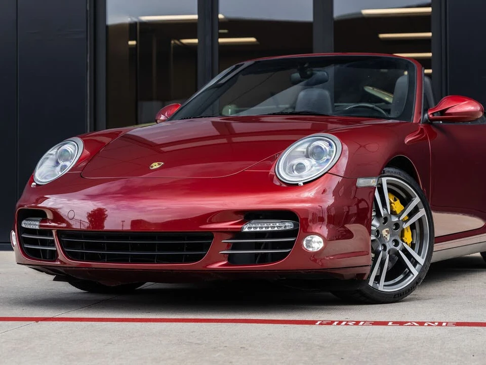 2012 Porsche 997 Turbo S - Image 7 of 31