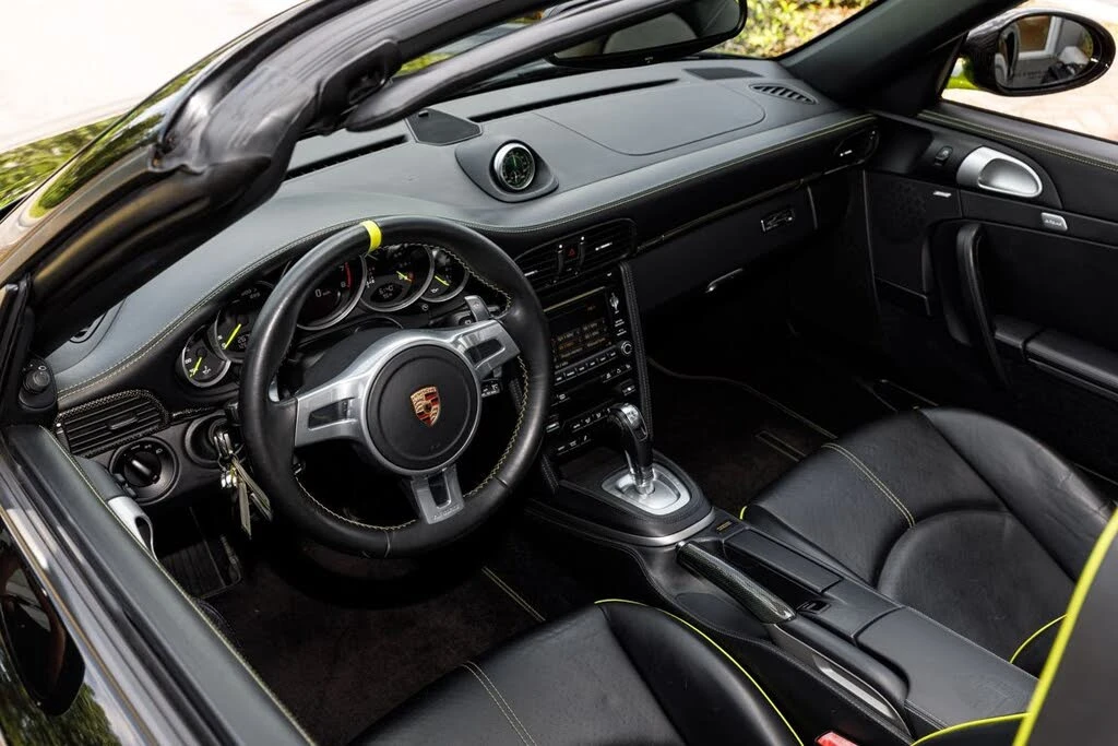 2012 Porsche 997 Turbo S - Image 19 of 31
