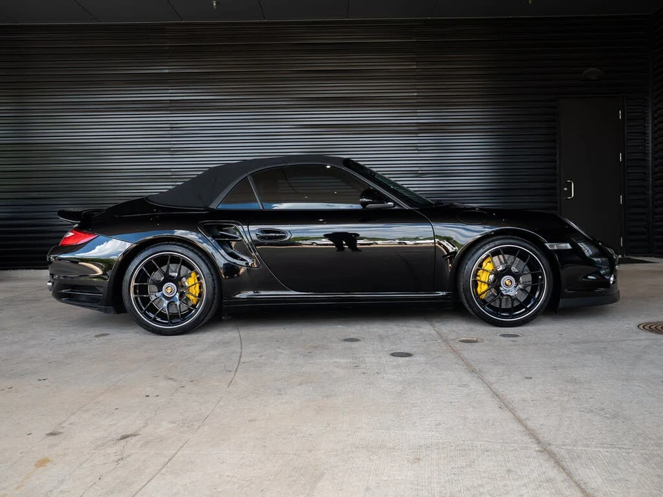 2012 Porsche 997 Turbo S - Image 8 of 28