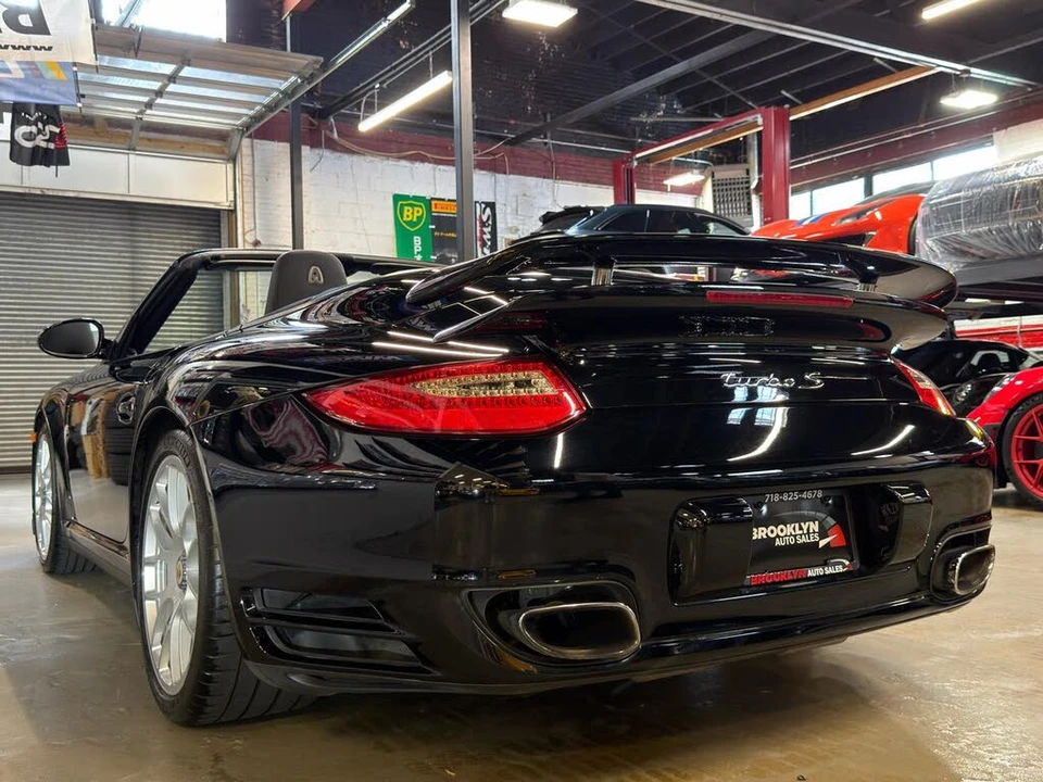 2012 Porsche 997 Turbo S - Image 10 of 30