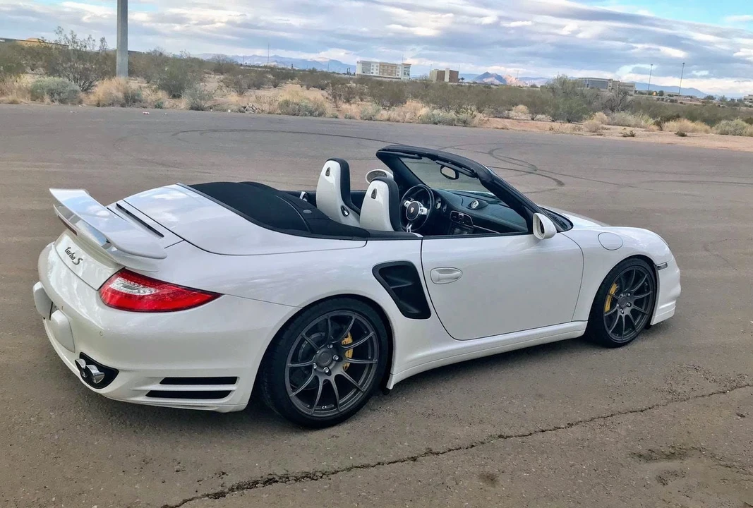 2012 Porsche 997 Turbo S - Image 6 of 17