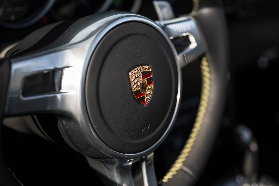 2012 Porsche 997 Turbo S - Image 25 of 31