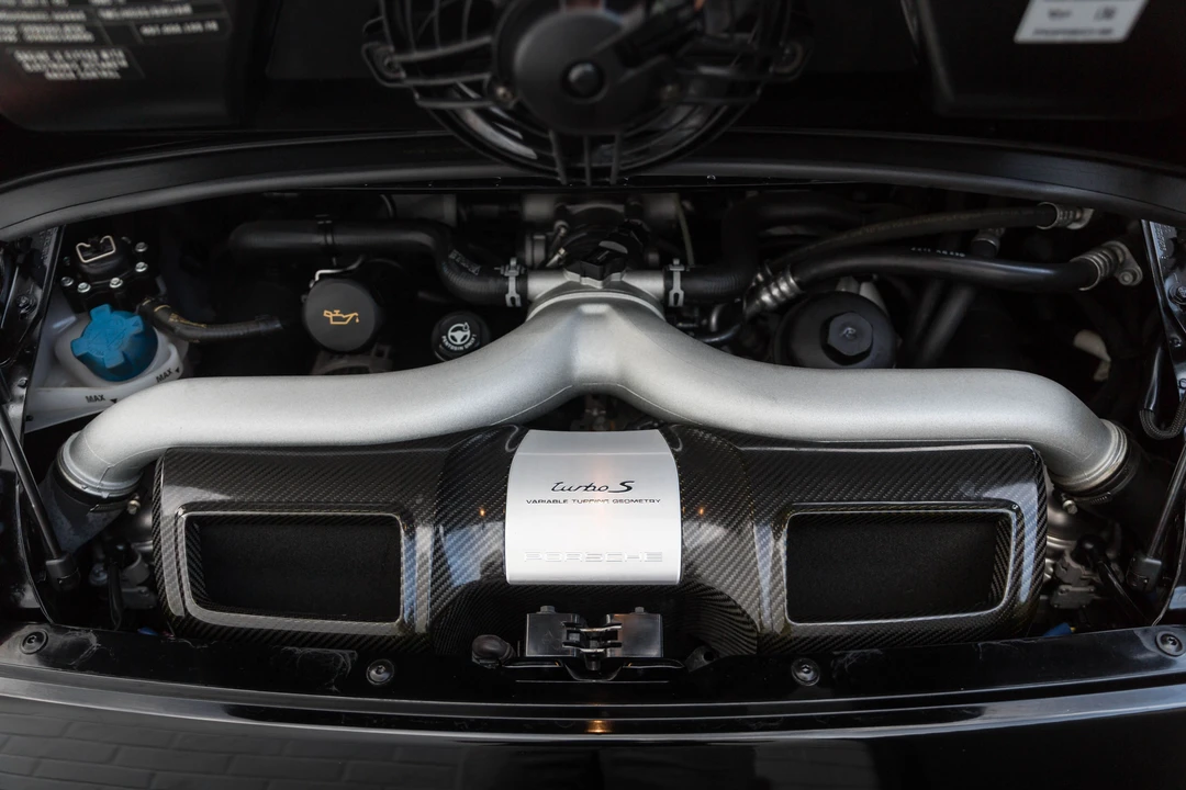 2012 Porsche 997 Turbo S - Image 8 of 31