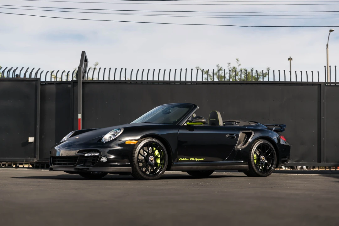 2012 Porsche 997 Turbo S - Image 27 of 31