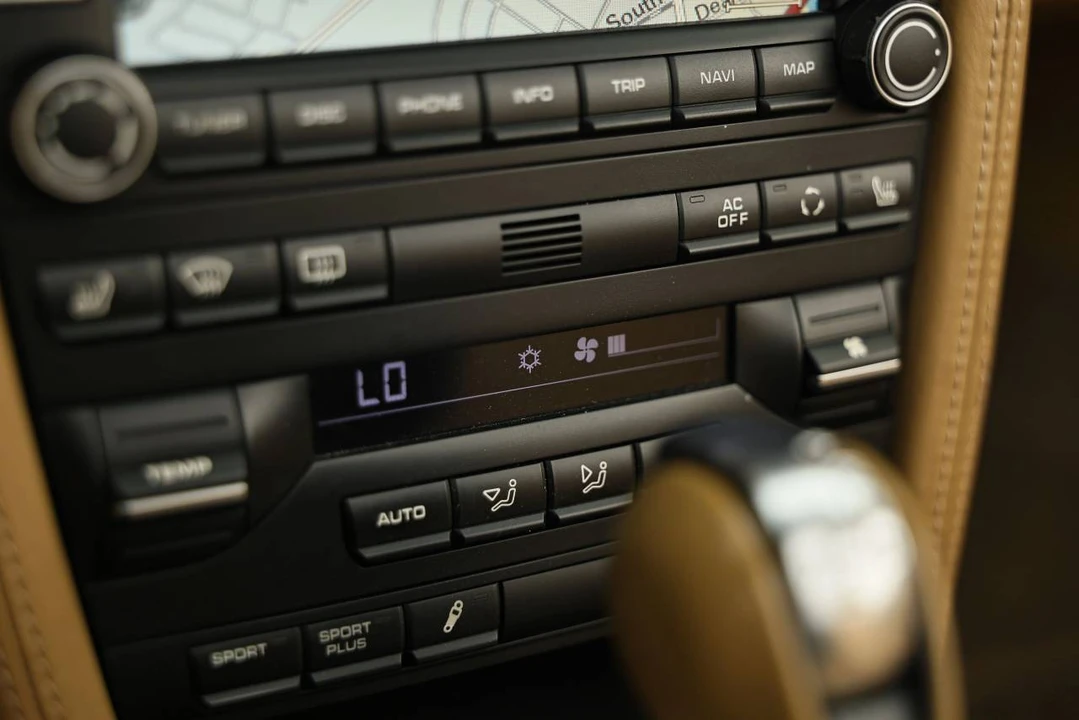 2012 Porsche 997 Turbo S - Image 5 of 5