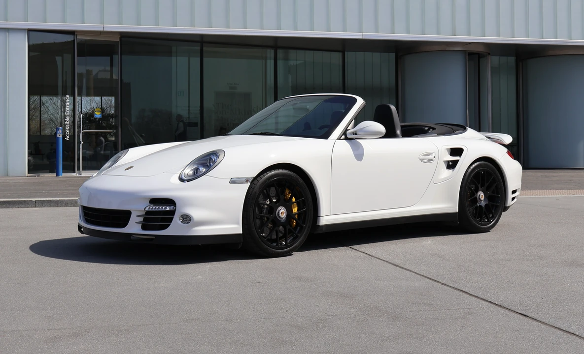 2012 Porsche 997 Turbo S - Image 25 of 31