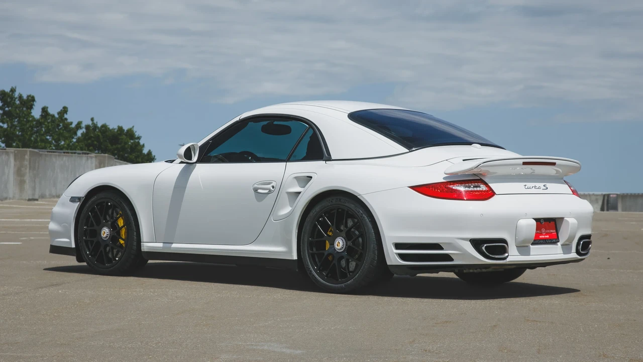 2012 Porsche 997 Turbo S - Image 11 of 31