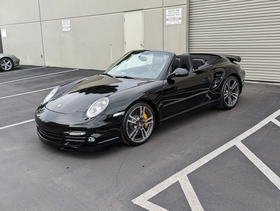 2012 Porsche 997 Turbo S - Image 14 of 31