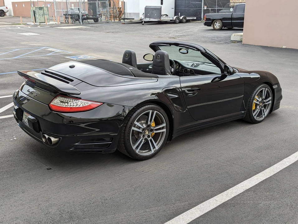 2012 Porsche 997 Turbo S - Image 18 of 31