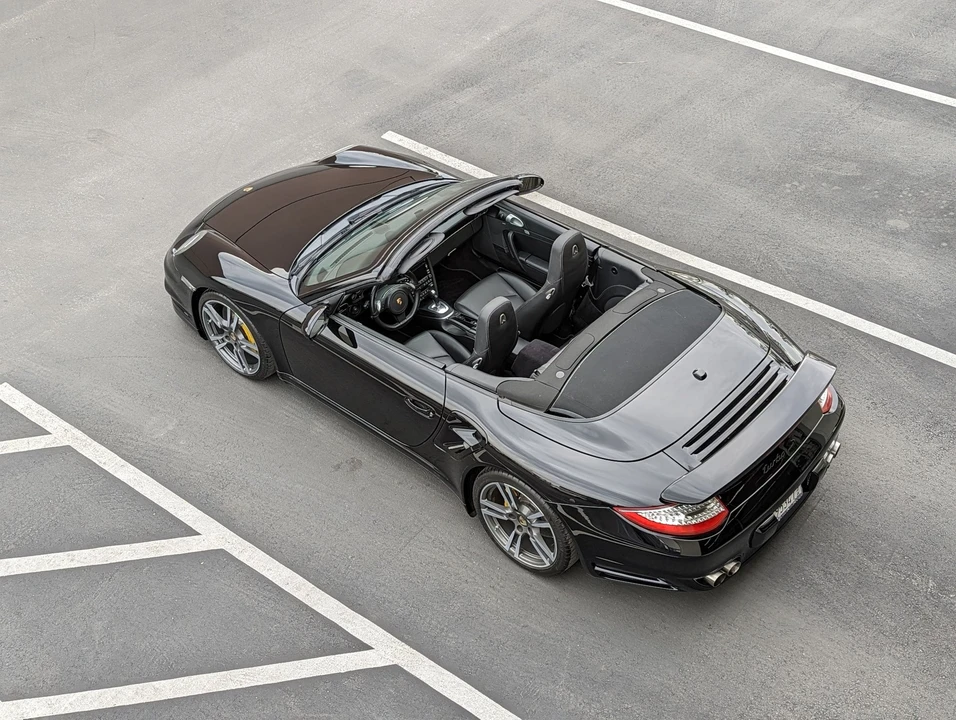 2012 Porsche 997 Turbo S - Image 21 of 31