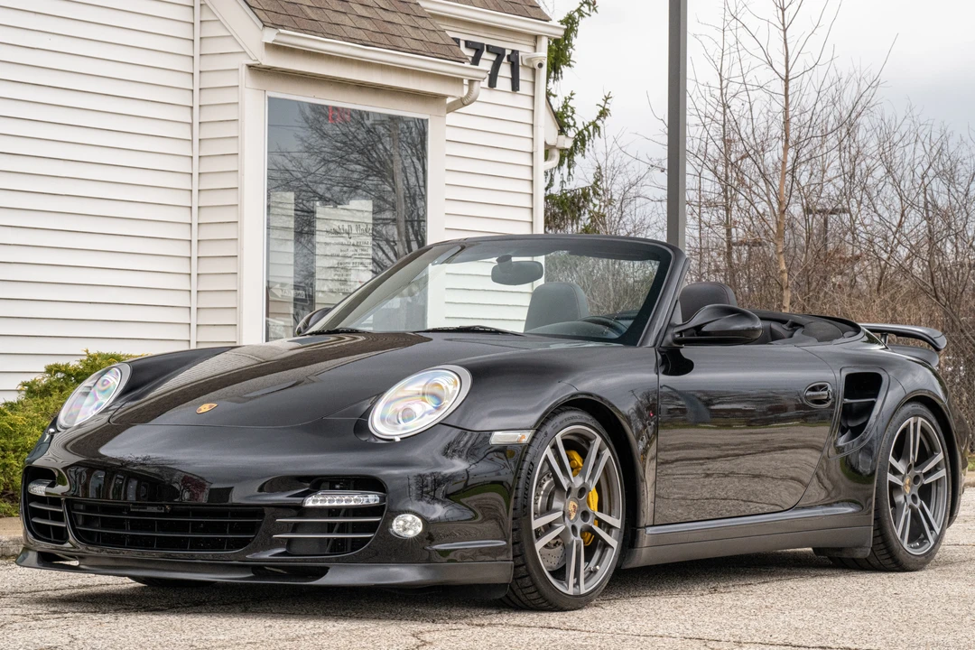 2012 Porsche 997 Turbo S - Image 11 of 31