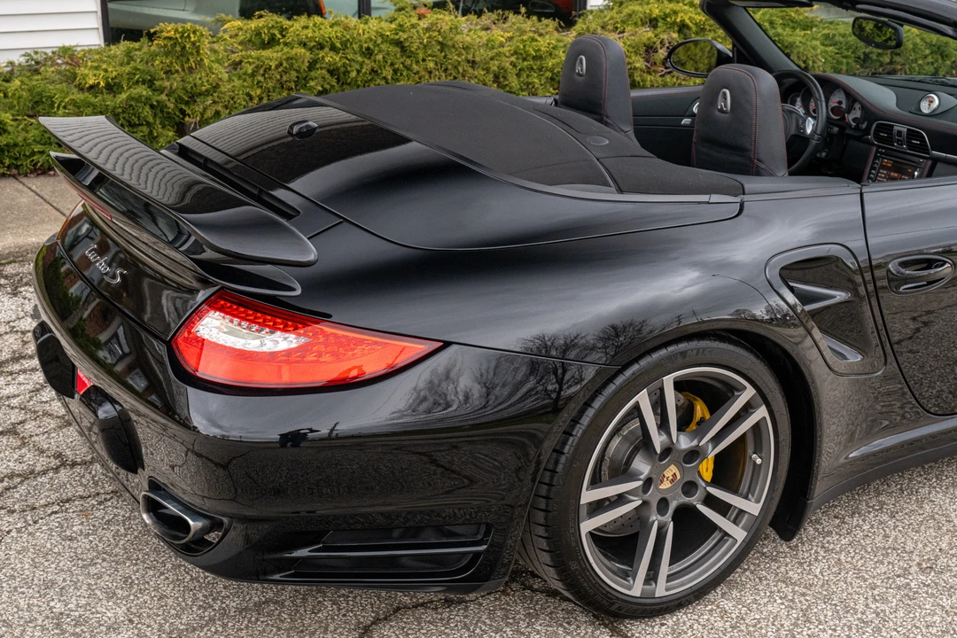 2012 Porsche 997 Turbo S - Image 15 of 31