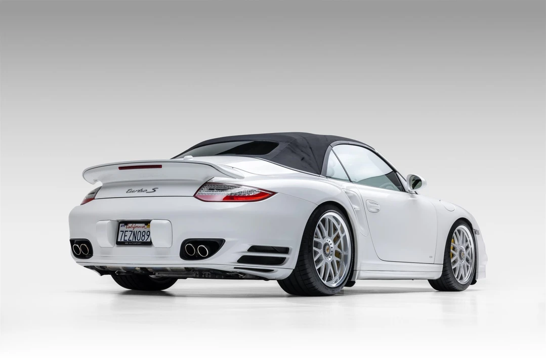 2012 Porsche 997 Turbo S - Image 21 of 31