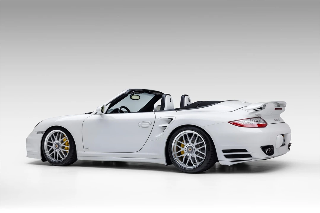2012 Porsche 997 Turbo S - Image 16 of 31