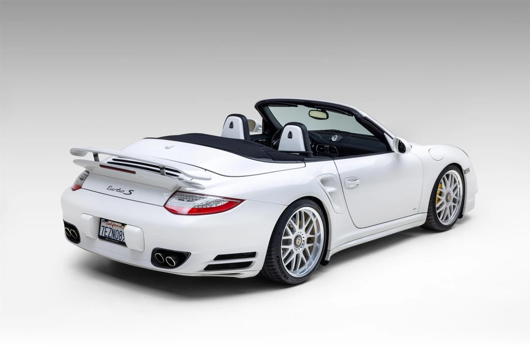 2012 Porsche 997 Turbo S - Image 10 of 31