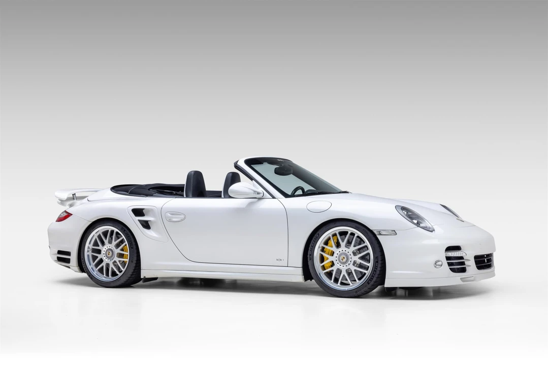 2012 Porsche 997 Turbo S - Image 8 of 31