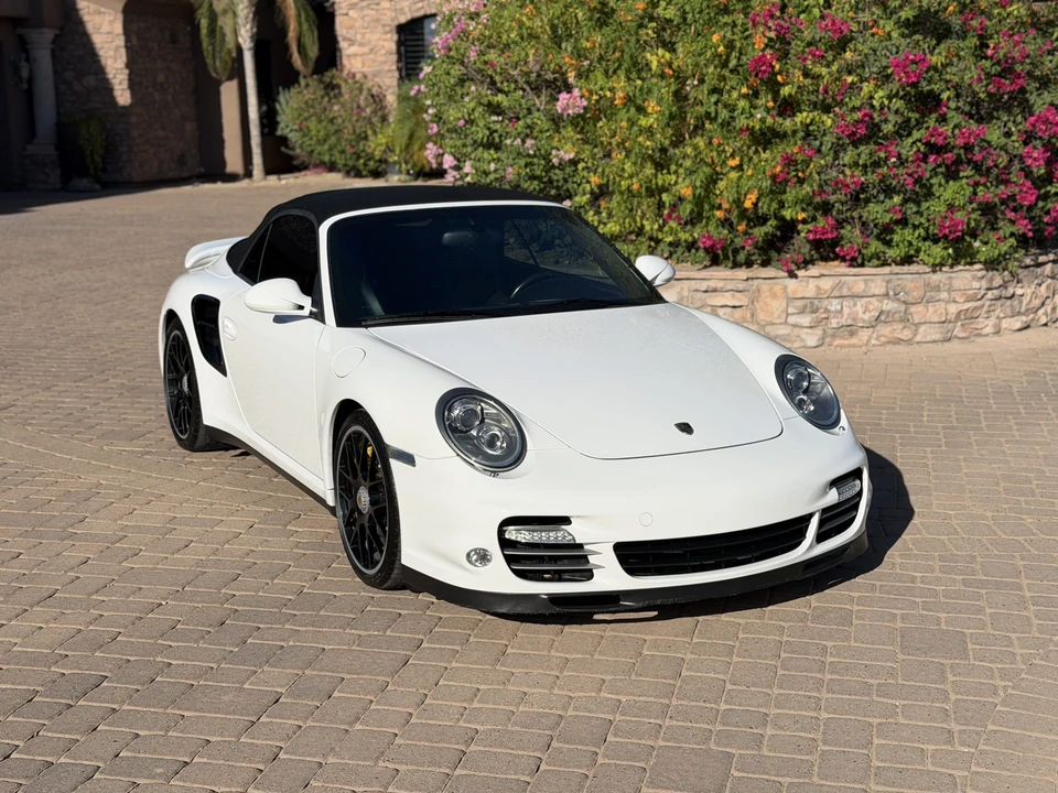 2012 Porsche 997 Turbo S - Image 27 of 31